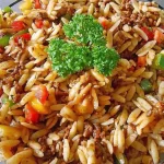 Schneller und einfacher Kritaraki-Salat mit Hackfleisch-Rezept